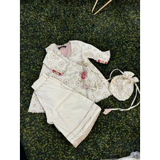 INFANT LAWN SUIT W POTLI