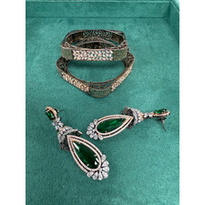 PAKISTANI BANGLE/EARRING SET
