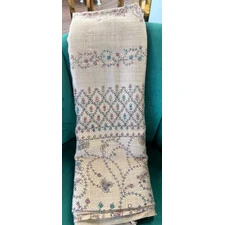 HANDMADE WOOLEN SHAWLS