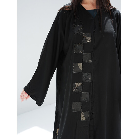 DUBAI BLACK & GOLDEN ABAYA