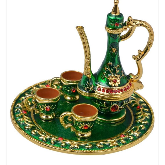 HANDCRAFTED PERSIAN FIGURINE 3 INCH