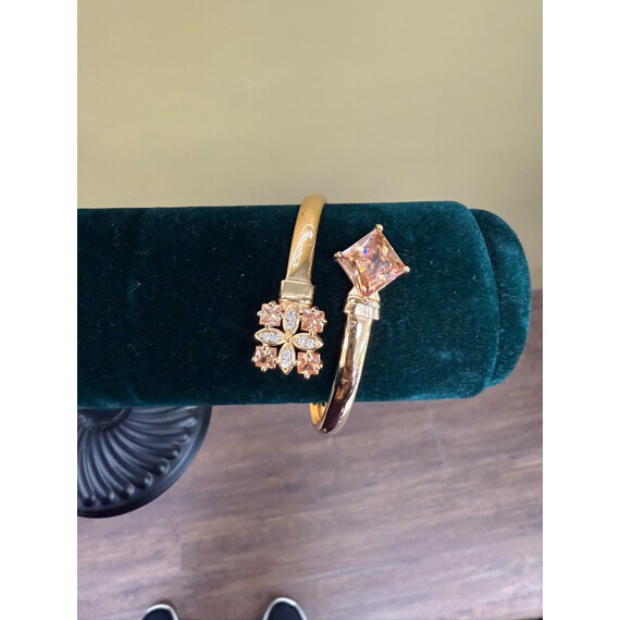 BANGLE SINGLE