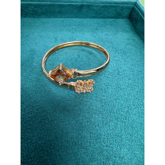 BANGLE SINGLE