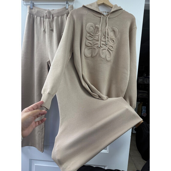 MODEST CO-ORD SWEATER