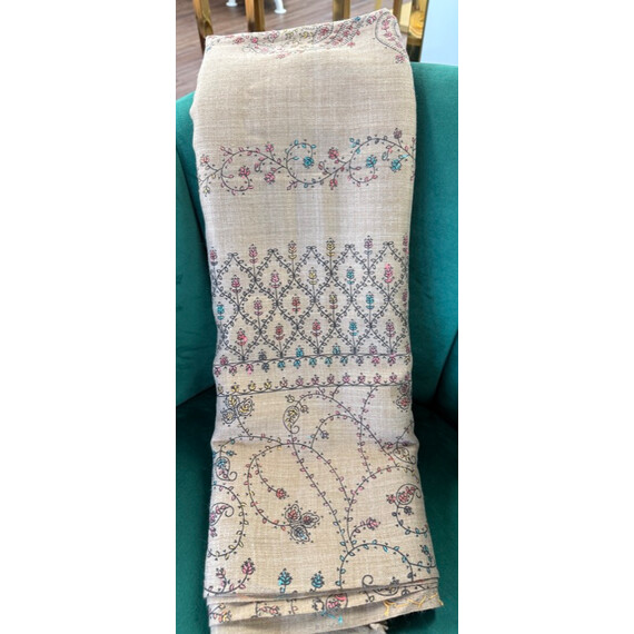 HANDMADE WOOLEN SHAWLS