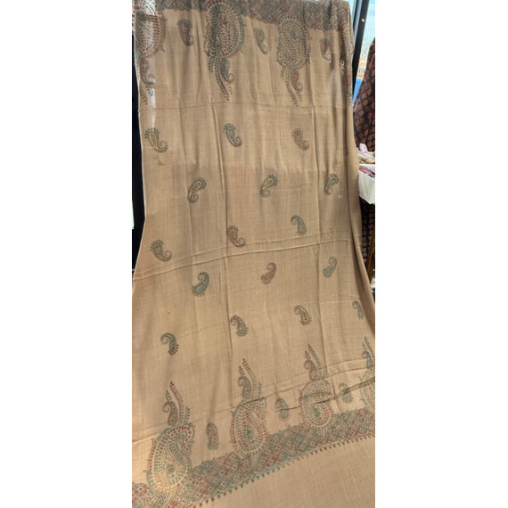 HANDMADE WOOLEN SHAWLS