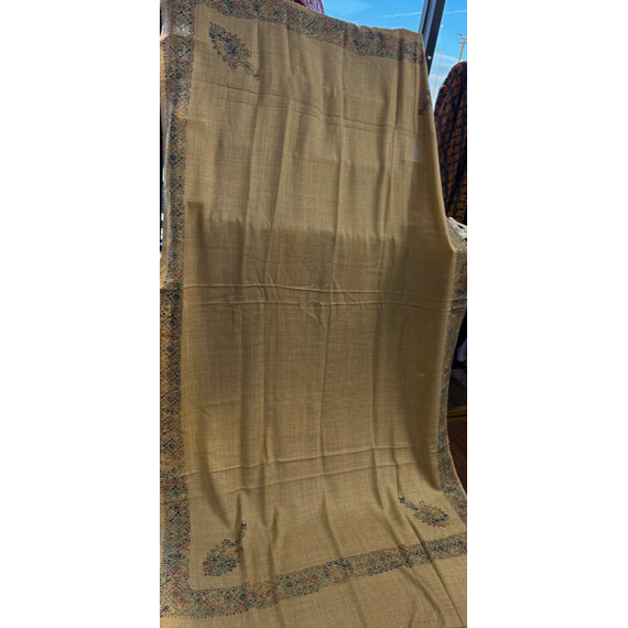 HANDMADE WOOLEN SHAWLS