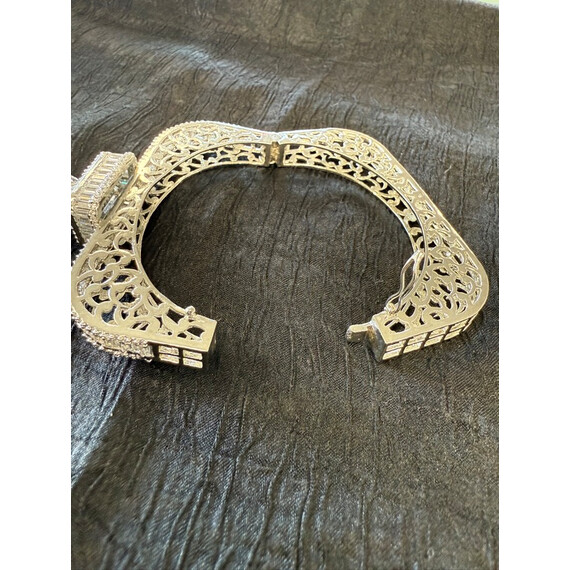BANGLE