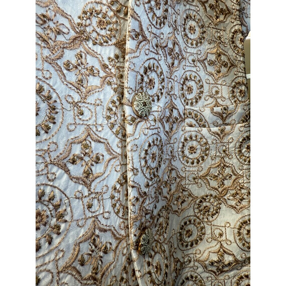MEN EMBROIDERED WAISTCOAT