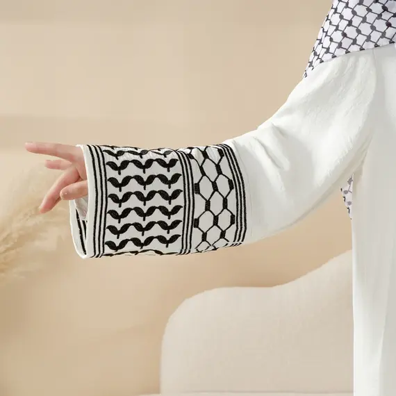 KEFFIYEH ABAYA W MATCHING CROSSBODY BAG-WHITE