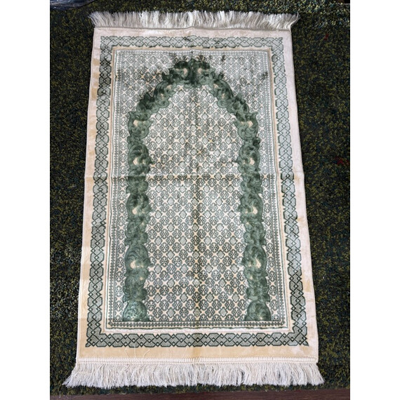 SEHRAZAT PRAYING RUG