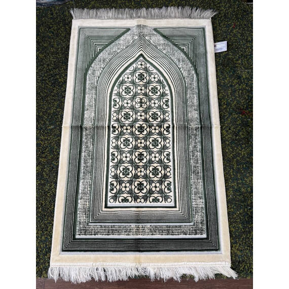MEGANE S PRAYING RUG